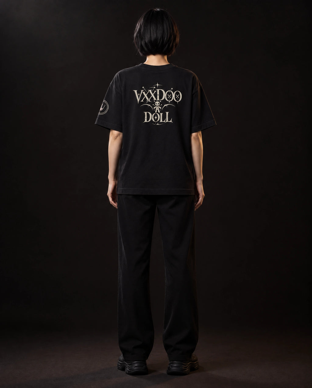 חולצה קצרה · Nobody's Doll Tee